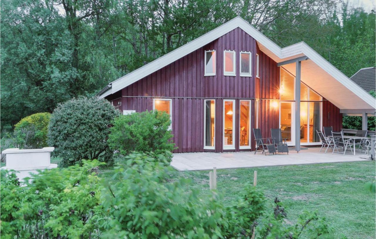 Cozy Home In Rechlin With Wifi Εξωτερικό φωτογραφία