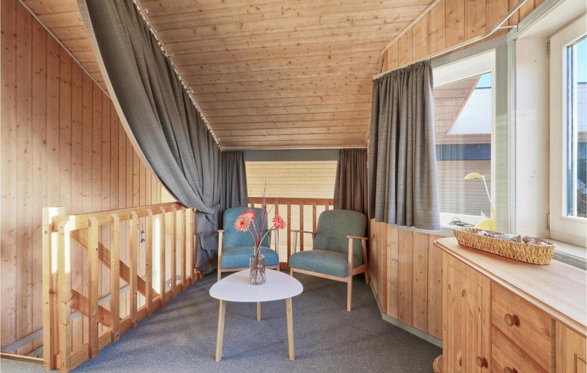 Cozy Home In Rechlin With Wifi Εξωτερικό φωτογραφία